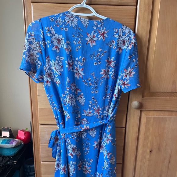Banana Republic Blue Floral Wrap Dress - Picture 3 of 7